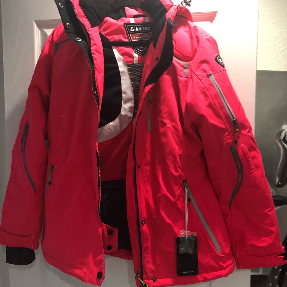 Ski jacket